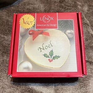 NWT Lenox Noel Heart Dish